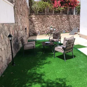 For 2 Pers With Garden Swimming Pool 300 Meters From The דירה אילת
